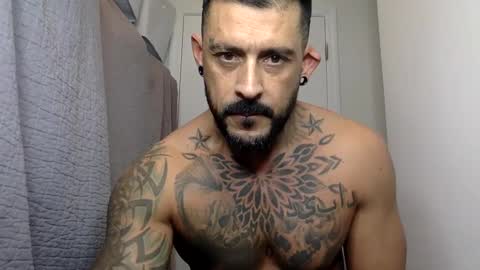 Snapshot of fabianelgalan chatting on 01.29.25 Fabianelgalan online show from 01.29.25