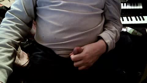 Snapshot of fabius2673 chatting on 01.12.25 Fabius online show from 01.12.25