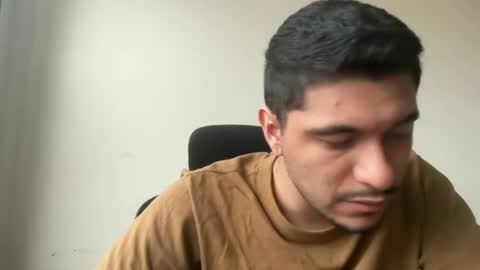 Snapshot of fabrifloresvillegas chatting on 02.15.26 fabrifloresvillegas online show from 02.15.26