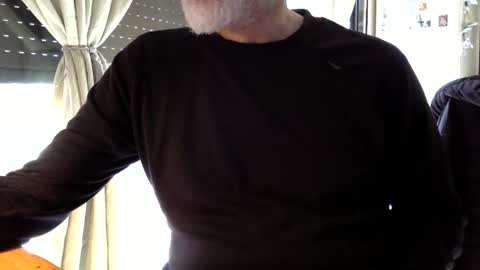 Snapshot of fabro45 chatting on 03.12.25 Fabro online show from 03.12.25