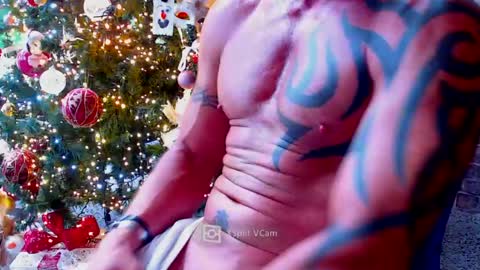 Snapshot of fabxxxl chatting on 12.16.24 fabxxxl online show from 12.16.24