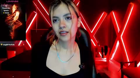 Snapshot of fabzy_fab chatting on 05.07.26 fabzy online show from 05.07.26