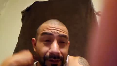 Snapshot of faded805 chatting on 02.02.25 Mark online show from 02.02.25