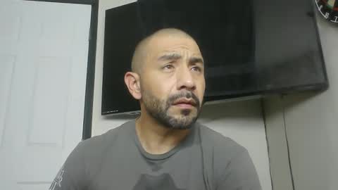 Snapshot of faded805 chatting on 11.25.25 Mark online show from 11.25.25