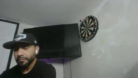 Snapshot of faded805 chatting on 12.15.25 Mark online show from 12.15.25