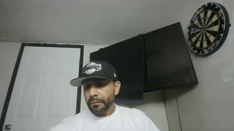 Snapshot of faded805 chatting on 12.20.25 Mark online show from 12.20.25