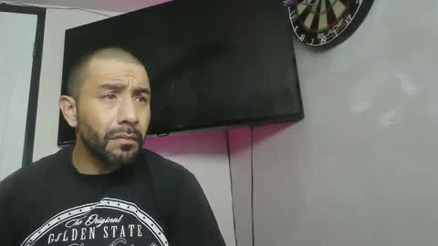 Snapshot of faded805 chatting on 02.01.26 Mark online show from 02.01.26