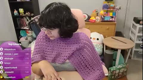 Snapshot of faekitten97 chatting on 12.15.24 Faekitten97 online show from 12.15.24