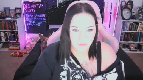 faeofmyth online show from 11.03.25