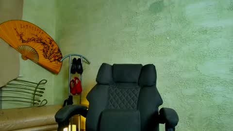 Snapshot of faiirylight chatting on 06.23.26 Eve online show from 06.23.26