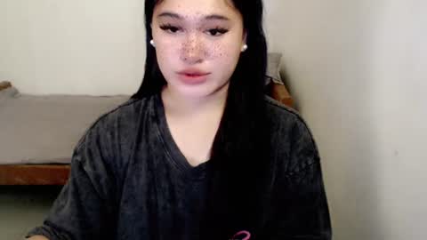 Snapshot of fairy_cuddle chatting on 06.22.26 call me shanaia online show from 06.22.26