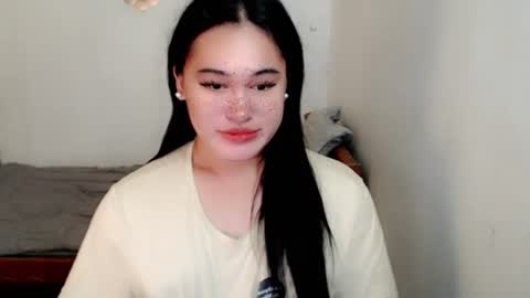 Snapshot of fairy_cuddle chatting on 06.28.26 call me shanaia online show from 06.28.26