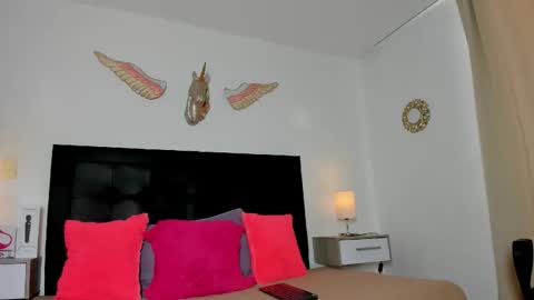 Snapshot of fairy_natalye chatting on 03.24.26 Natalye online show from 03.24.26