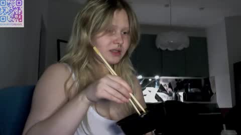 Arisha online show from 02.12.25