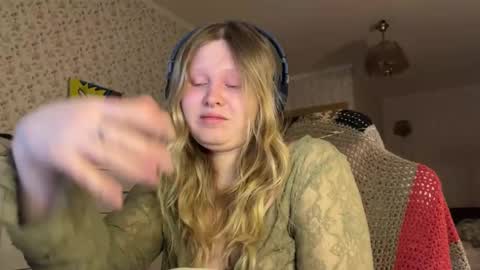 Arisha online show from 02.04.26