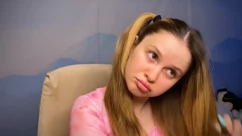 Snapshot of fairyilona chatting on 02.17.26 Ilona online show from 02.17.26