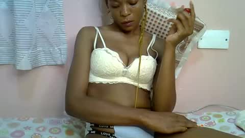 faizah_ online show from 03.28.26