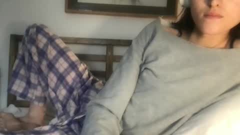 Snapshot of fakenshitsis chatting on 02.16.26 Haydee online show from 02.16.26