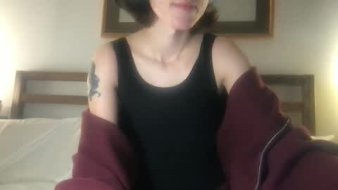 Snapshot of fakenshitsis chatting on 02.22.26 Haydee online show from 02.22.26