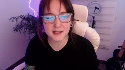 Snapshot of fallenag__ chatting on 03.28.26 OF fallenag 1 online show from 03.28.26