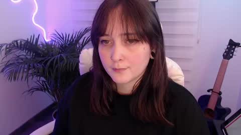 Snapshot of fallenag__ chatting on 04.11.26 OF fallenag 1 online show from 04.11.26