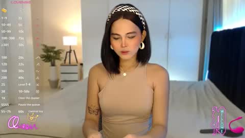 Snapshot of fallfromabove chatting on 12.16.25 Belly Conklin online show from 12.16.25