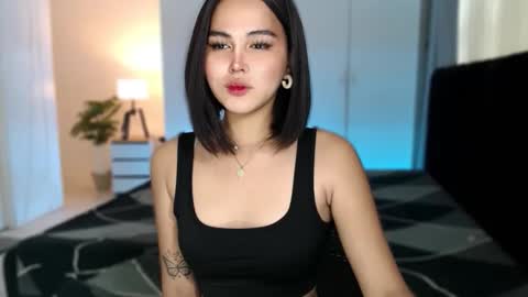 Snapshot of fallfromabove chatting on 01.12.26 Belly Conklin online show from 01.12.26