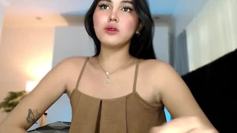 Snapshot of fallfromabove chatting on 01.14.26 Belly Conklin online show from 01.14.26