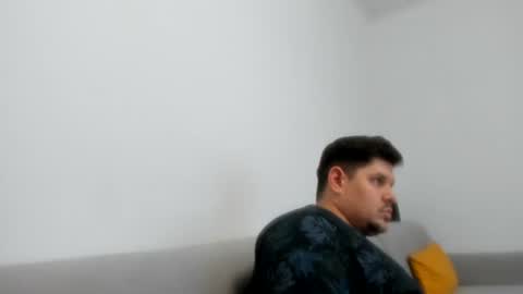 YoungChris online show from 06.12.26