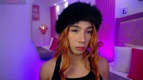 Snapshot of fancy_vixen chatting on 05.12.26 FANCY online show from 05.12.26