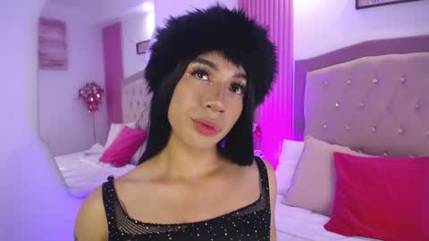 Snapshot of fancy_vixen chatting on 05.18.26 FANCY online show from 05.18.26