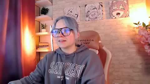 Bella online show from 09.30.25