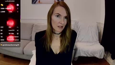 Snapshot of fanny_posy chatting on 10.05.25 Fanny online show from 10.05.25