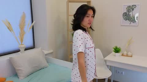 Eva online show from 01.04.25