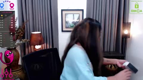 Snapshot of fantacyoflove chatting on 12.27.24 YASI online show from 12.27.24