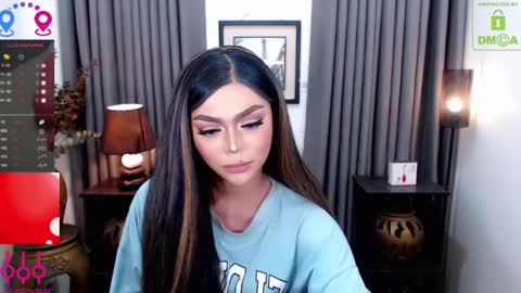 Snapshot of fantacyoflove chatting on 12.29.24 YASI online show from 12.29.24