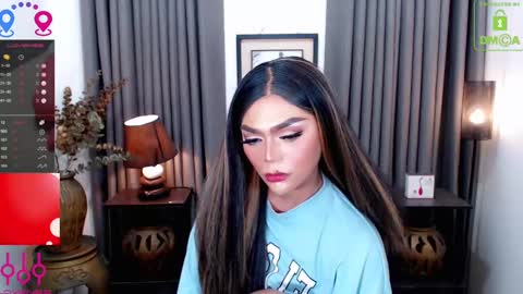 Snapshot of fantacyoflove chatting on 01.18.25 YASI online show from 01.18.25