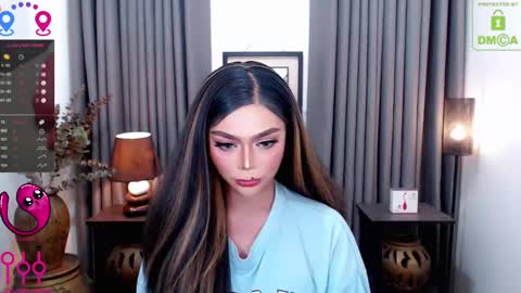 Snapshot of fantacyoflove chatting on 01.27.25 YASI online show from 01.27.25