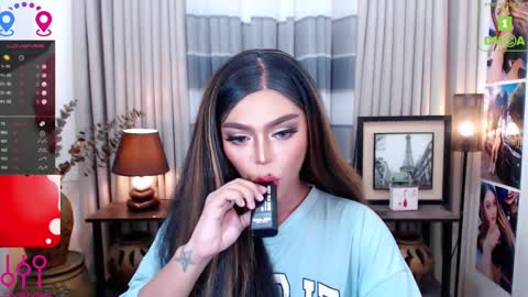 Snapshot of fantacyoflove chatting on 03.04.25 YASI online show from 03.04.25