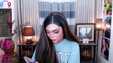 Snapshot of fantacyoflove chatting on 03.05.25 YASI online show from 03.05.25