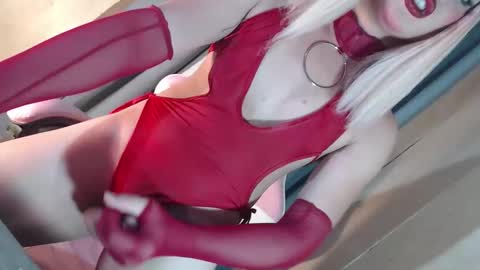 Snapshot of fantasticcock69_daniella chatting on 01.14.26 DANIELLA - DONT FORGET TO GIVE ME A THUMBSU UP online show from 01.14.26