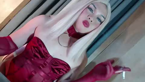 DANIELLA - DONT FORGET TO GIVE ME A THUMBSU UP online show from 02.10.26