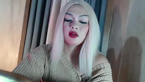 Snapshot of fantasticcock69_daniella chatting on 04.21.26 DANIELLA - DONT FORGET TO GIVE ME A THUMBSU UP online show from 04.21.26