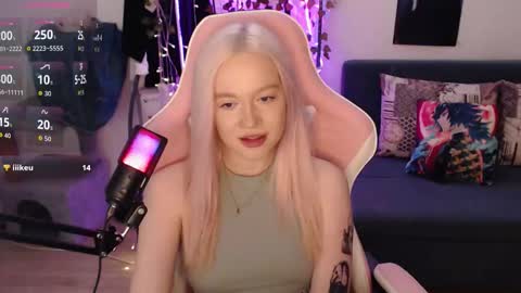 Snapshot of fantasy_lisa chatting on 01.10.26 Lisa online show from 01.10.26