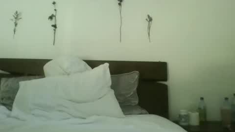 fantasycreampuff666 online show from 06.17.26