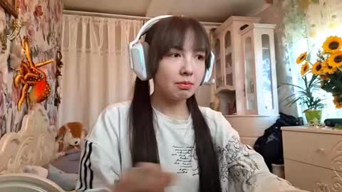 Snapshot of farahdinco chatting on 02.03.26 Alex online show from 02.03.26