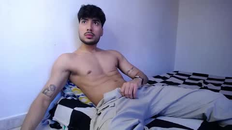 Snapshot of farid_24 chatting on 09.10.25 farid_24 online show from 09.10.25