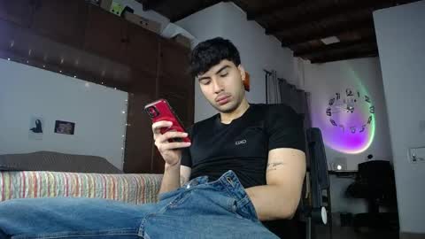 Snapshot of farid_24 chatting on 04.05.26 farid_24 online show from 04.05.26