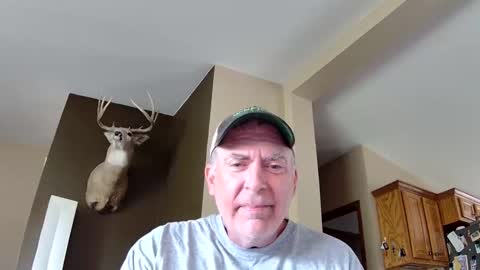 Snapshot of farmerguy33 chatting on 05.18.26 farmerguy33 online show from 05.18.26