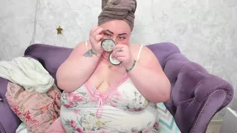 fashiona online show from 12.29.24